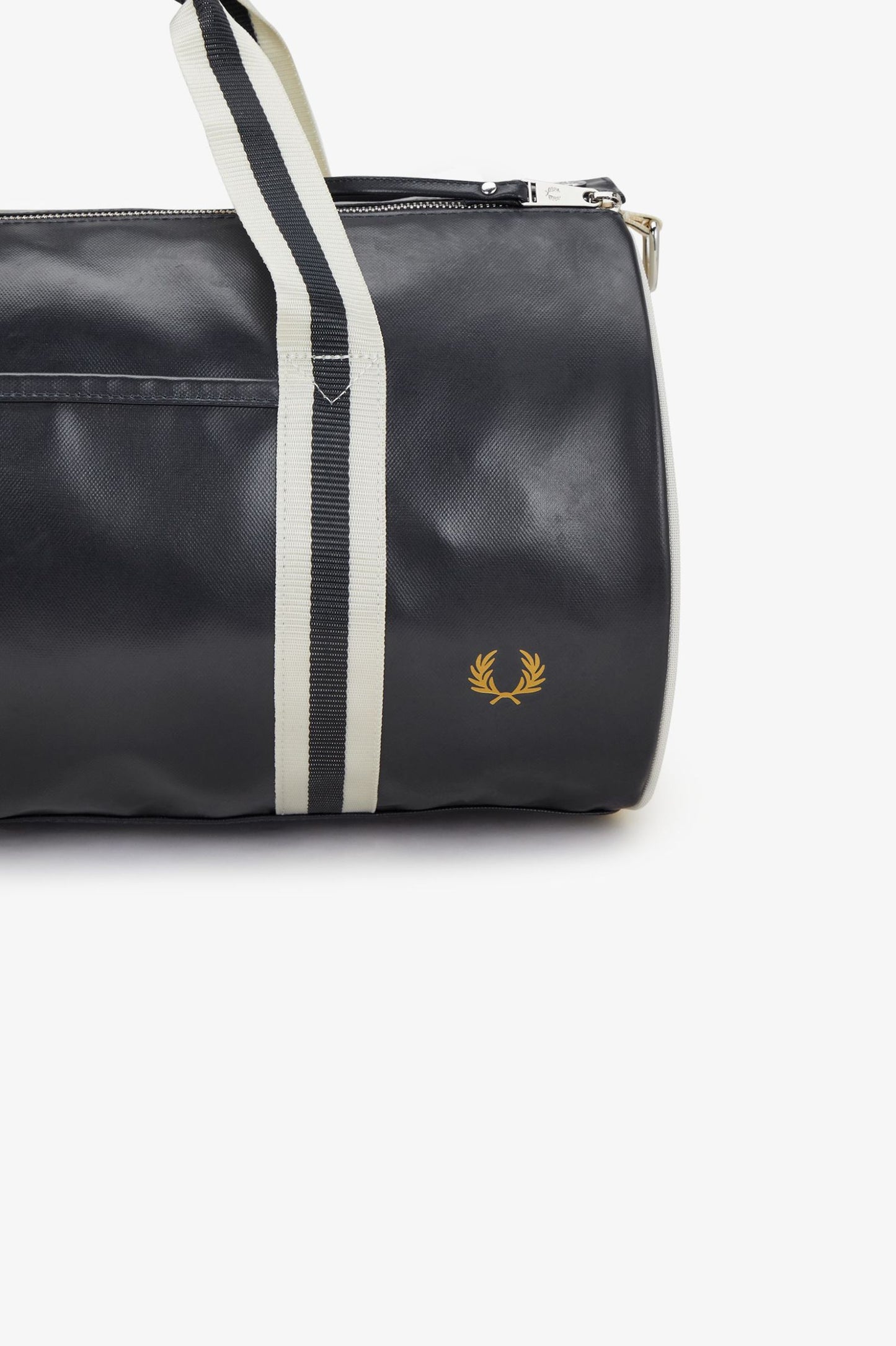 FRED PERRY CLASSIC BARREL BAG